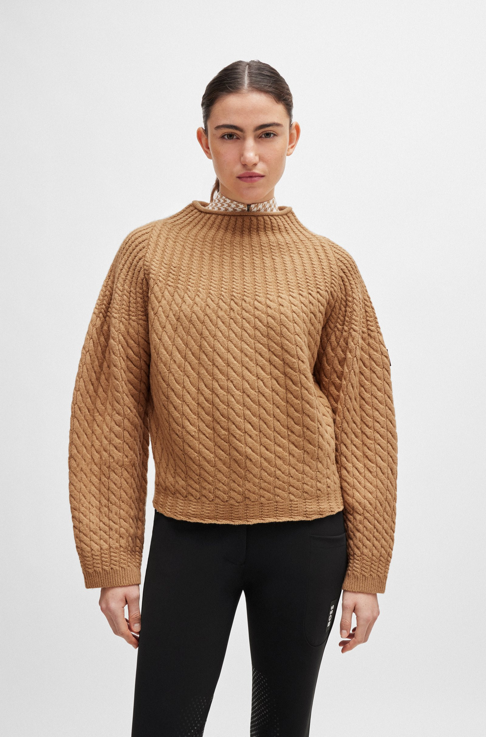 BOSS Equestrian cropped sweater in wool and cashmere