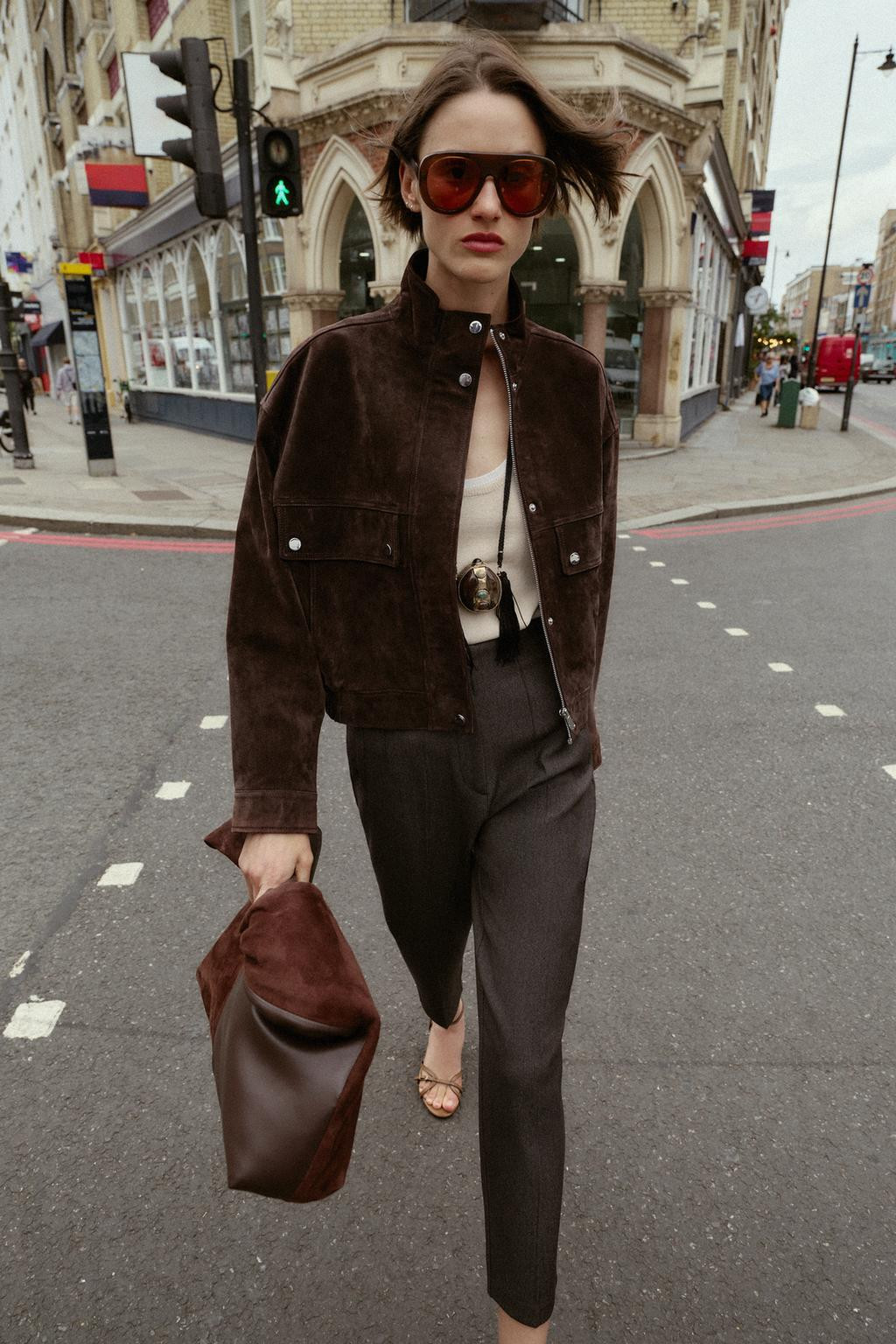 Zara  HIGH-WAIST TROUSERS