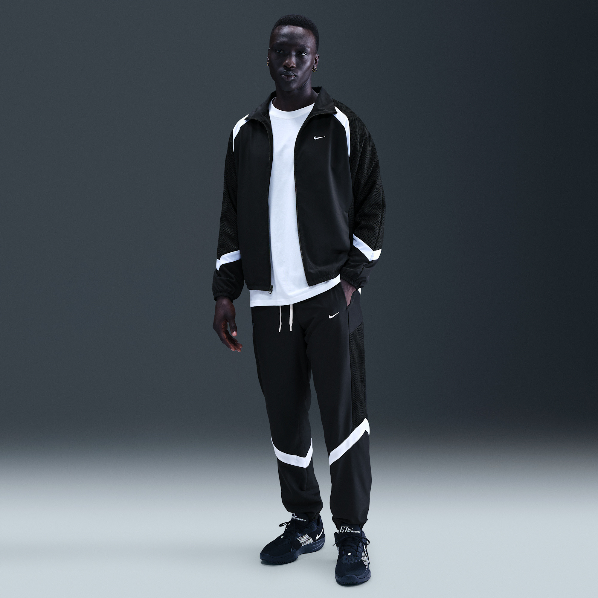 Nike Icon — Men's Basketball Woven Pants