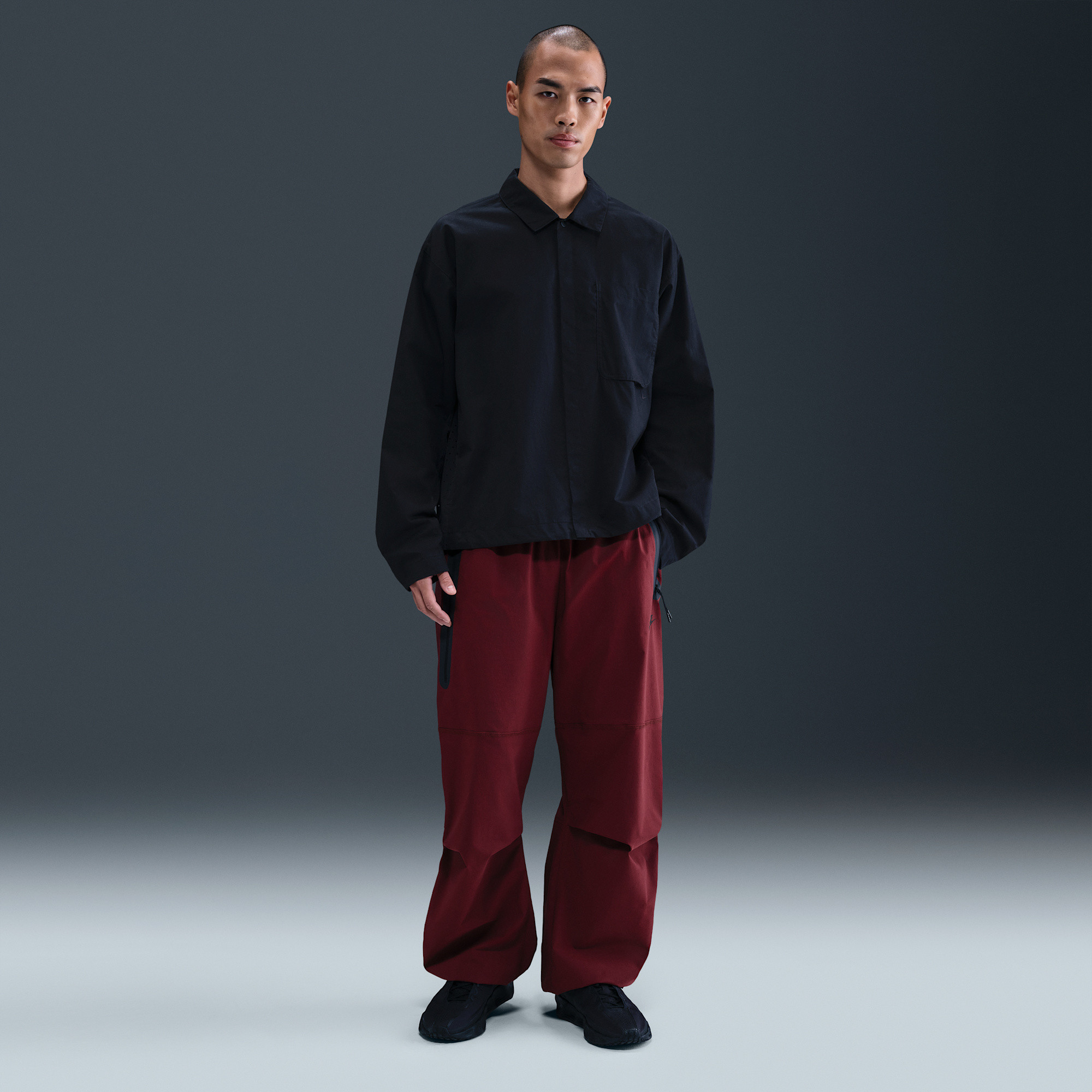 Nike Tech Oversized Woven Pants