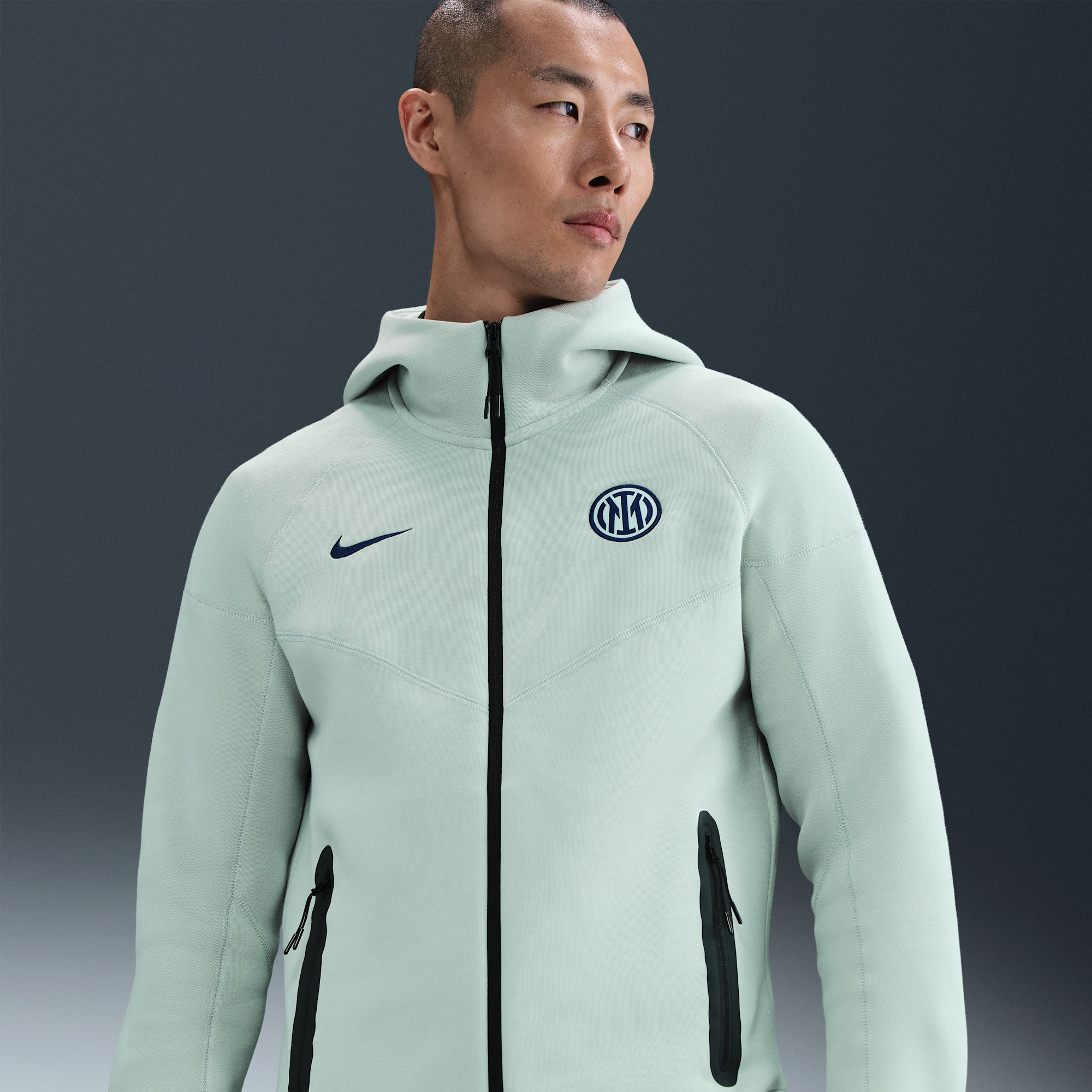 Inter Milan Tech Windrunner — Nike Fleece Football Hoodie (Men's)