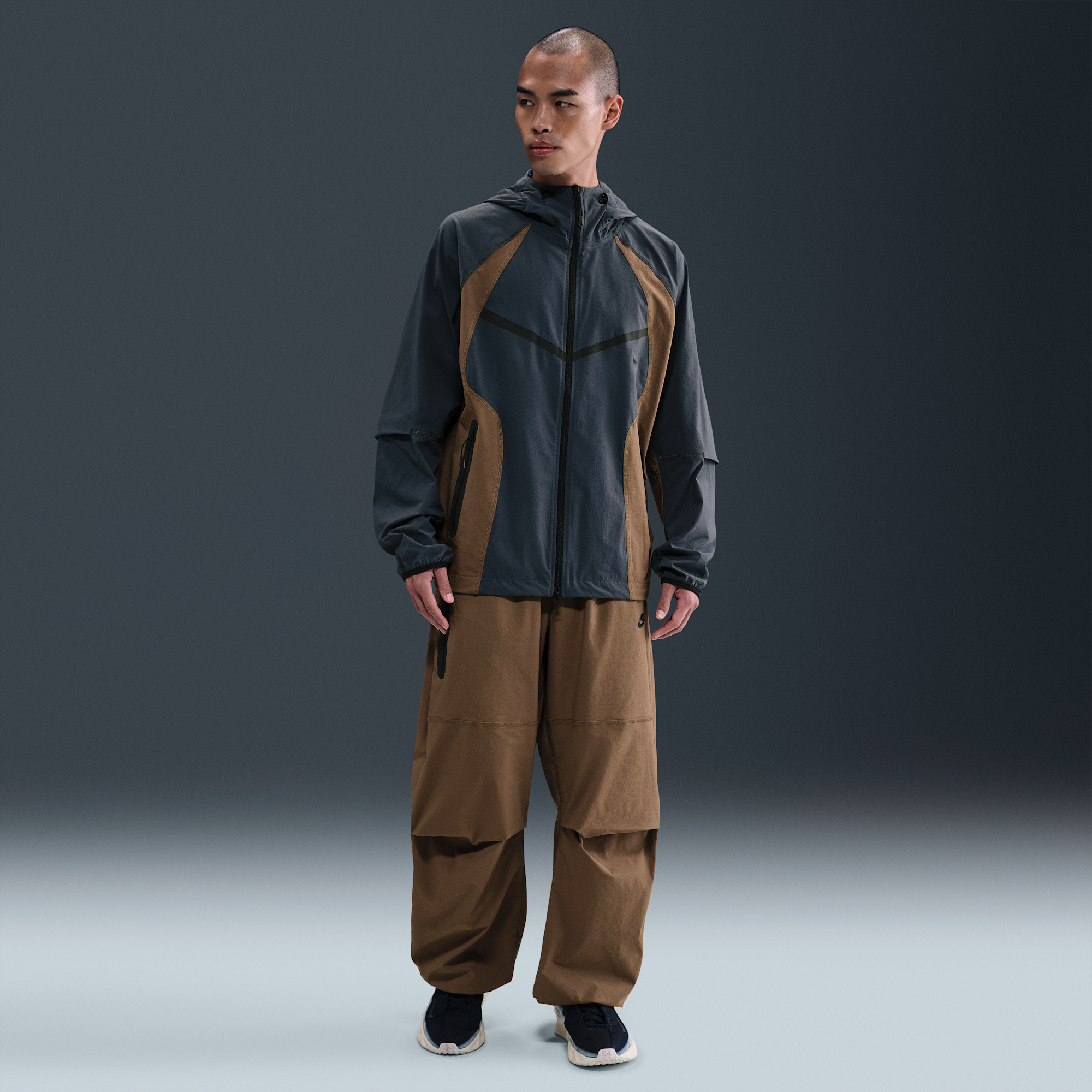 Nike Tech Oversized Woven Pants