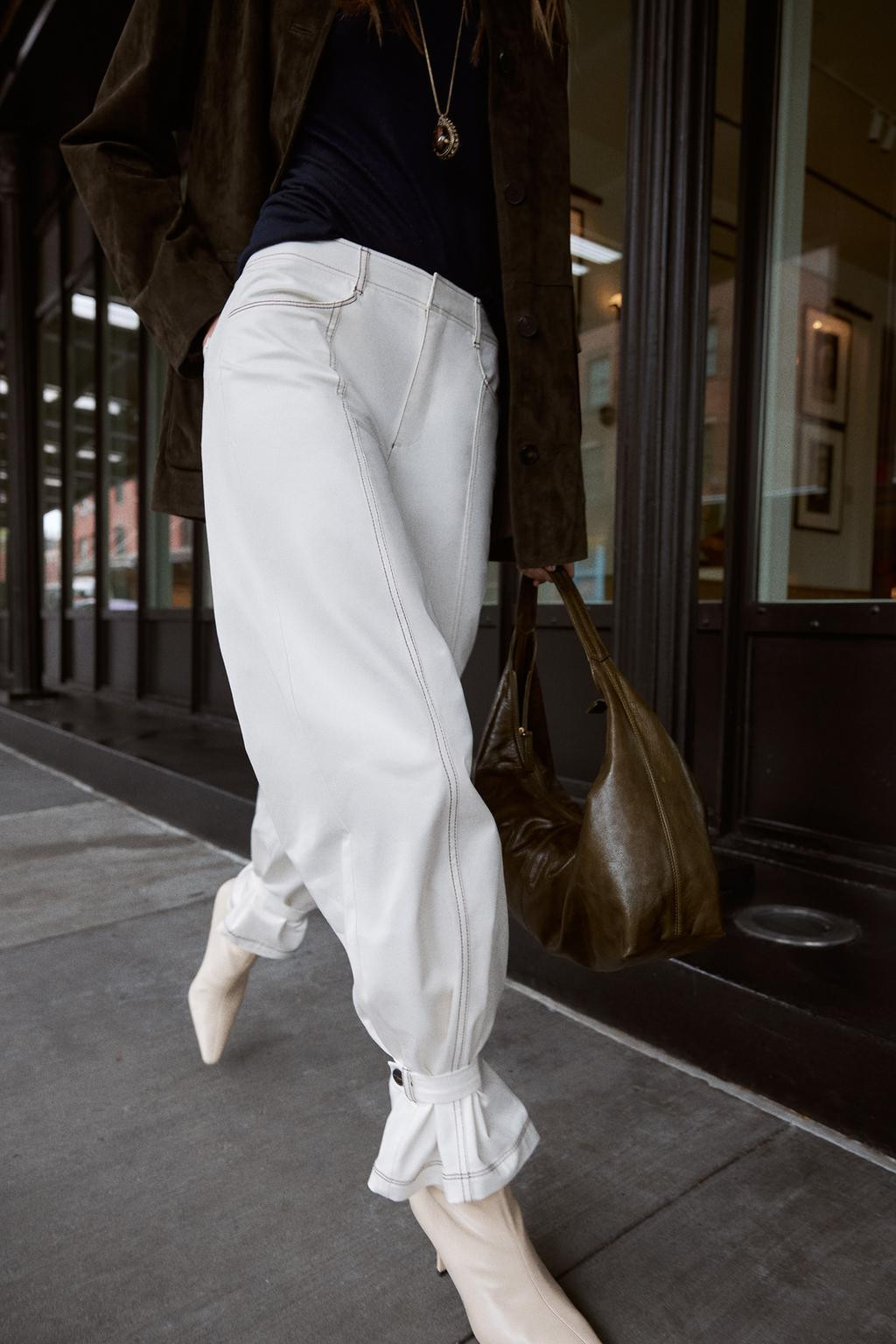 Zara CONTRAST TOPSTITCHING TROUSERS