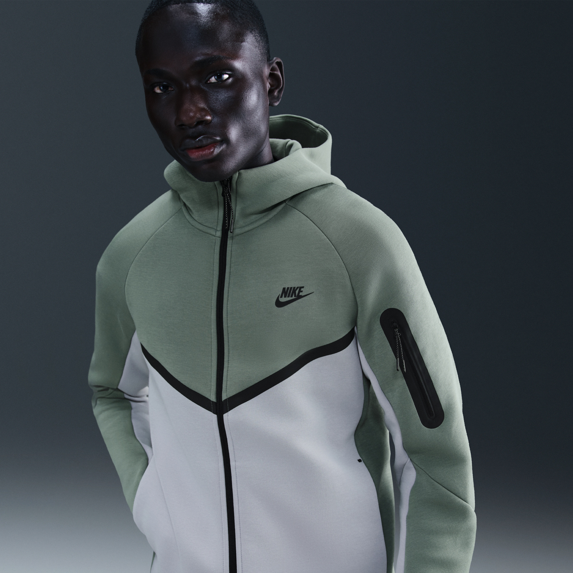 Nike Tech Full-Zip Fleece Windrunner Jacket