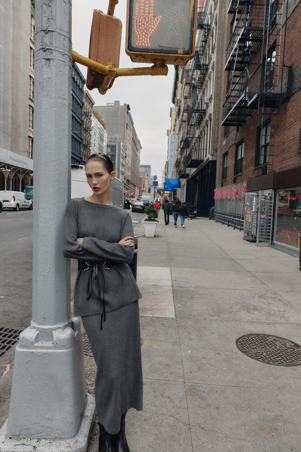 ZARA PLAIN SOFT-TOUCH KNIT JUMPER