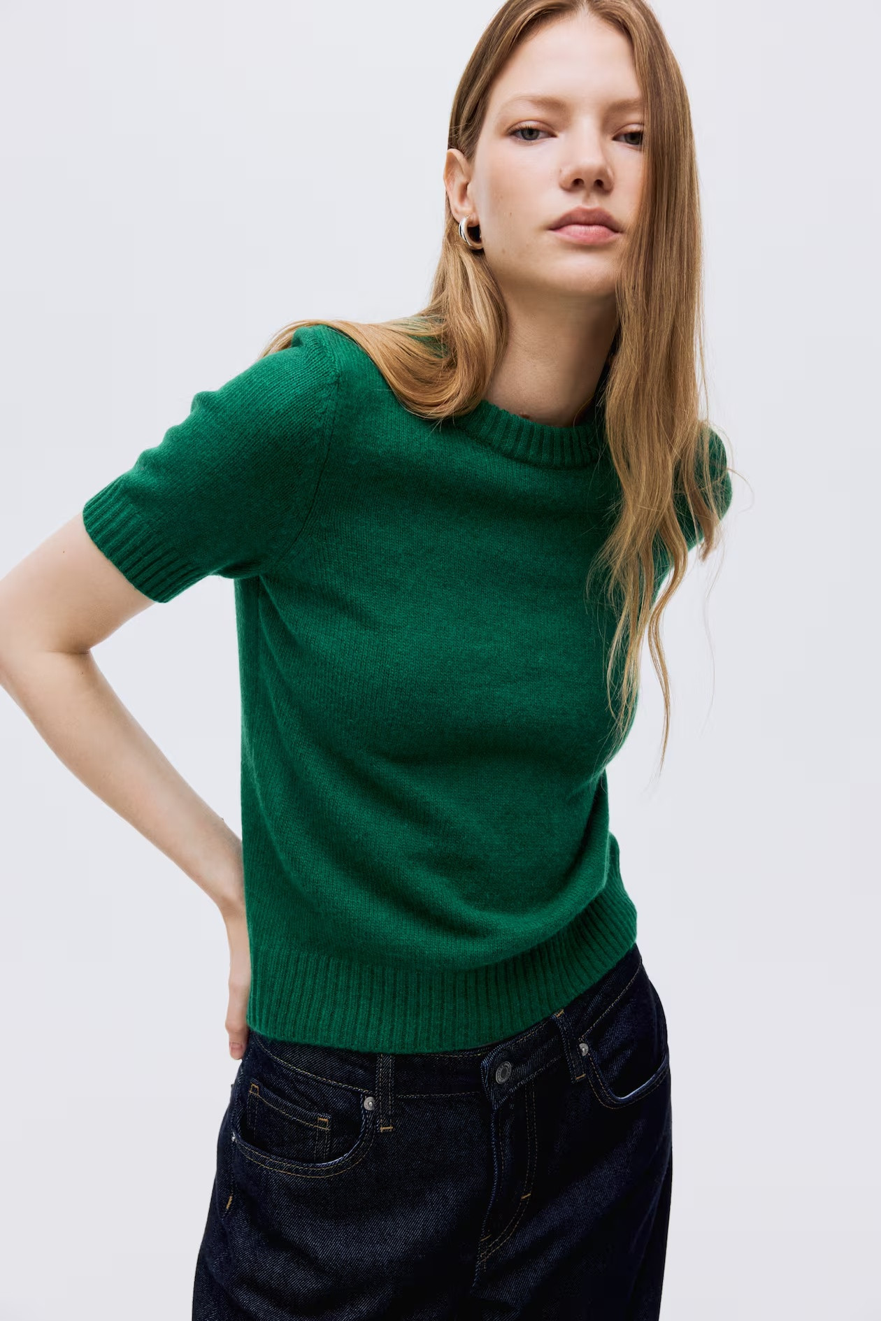 H&M short-sleeved sweater