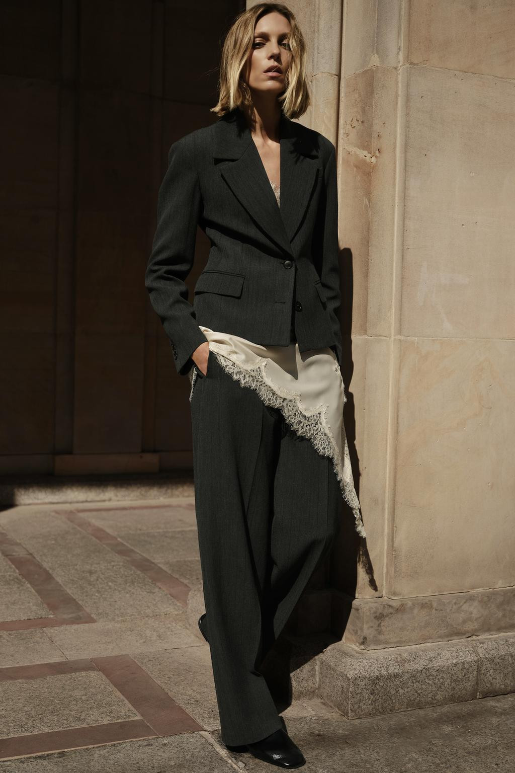 Zara ZW COLLECTION TEXTURED TAILORED BLAZER