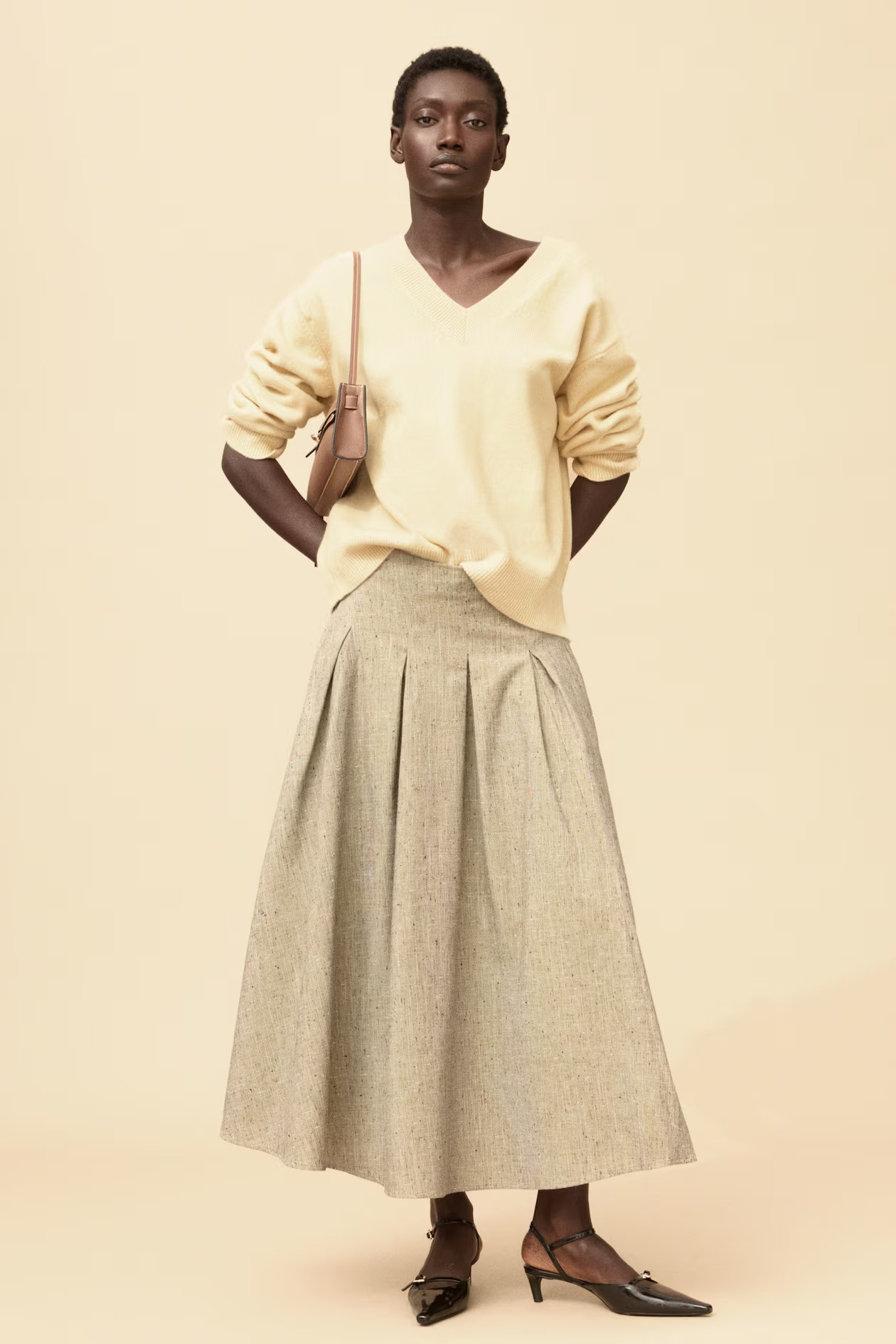 H&M Oversized V-neck sweater