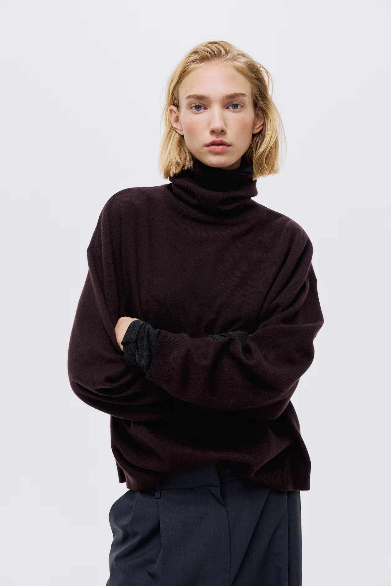 H&M Cashmere turtleneck sweater